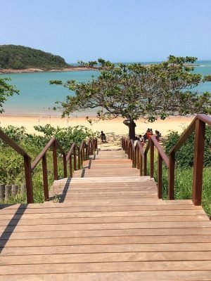 bacutia-beach